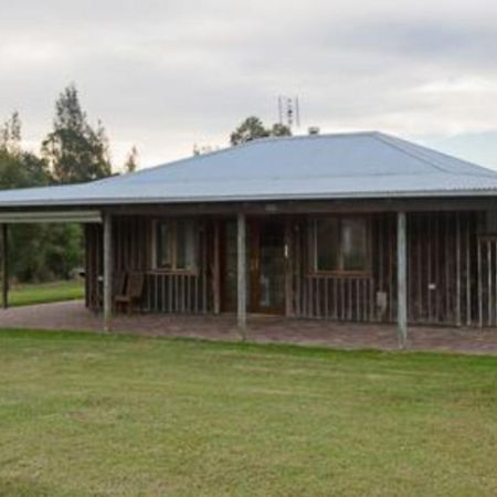Lovedale Red Gum Cottage Exterior foto